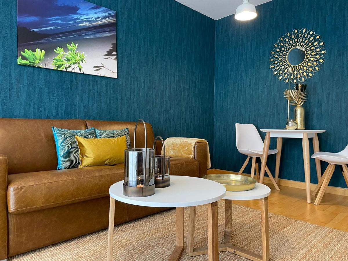 A Space That Feels Like Home With Private Parking Málaga Buitenkant foto