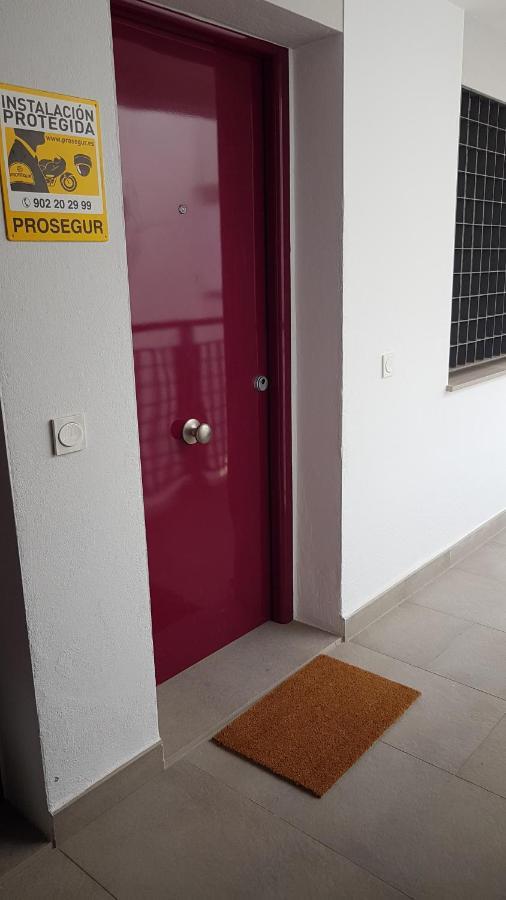 A Space That Feels Like Home With Private Parking Málaga Buitenkant foto