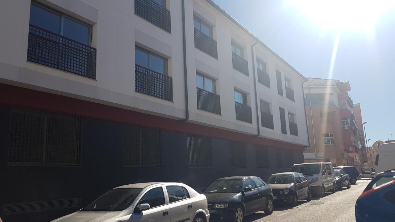 A Space That Feels Like Home With Private Parking Málaga Buitenkant foto